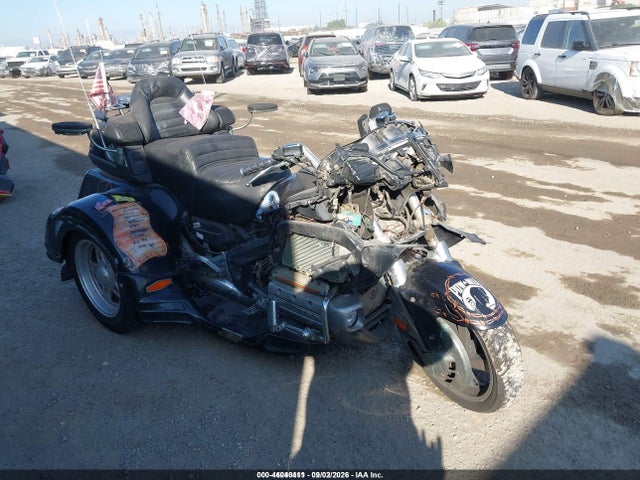 2002 HONDA GL1800 