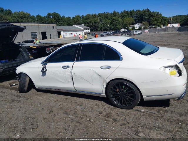 2017 MERCEDES-BENZ E 300 14