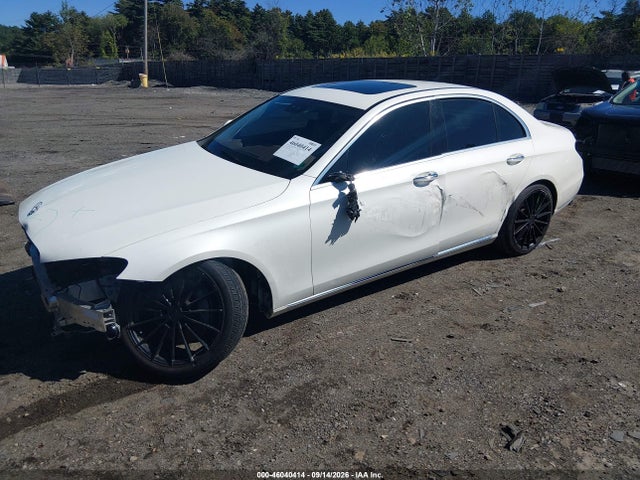 2017 MERCEDES-BENZ E 300 2