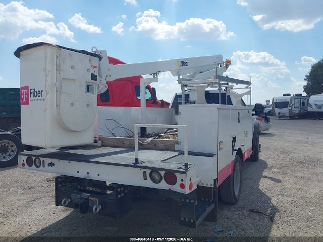 2022 FORD F-450 CHASSIS XL 12