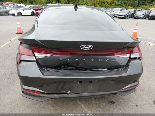 2021 HYUNDAI ELANTRA SE 20
