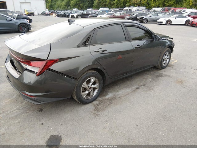 2021 HYUNDAI ELANTRA SE 4