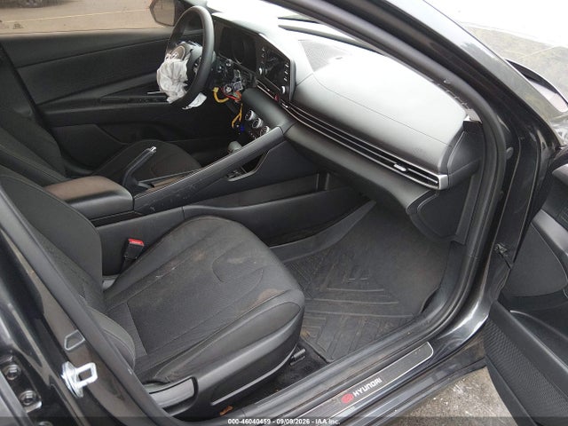 2021 HYUNDAI ELANTRA SE 5