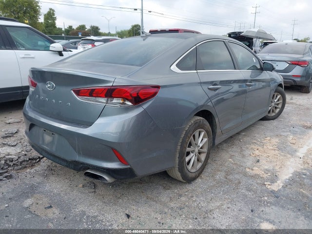 2019 HYUNDAI SONATA SE 4