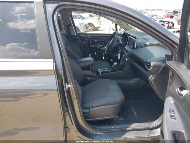 2019 HYUNDAI SANTA FE SE 5