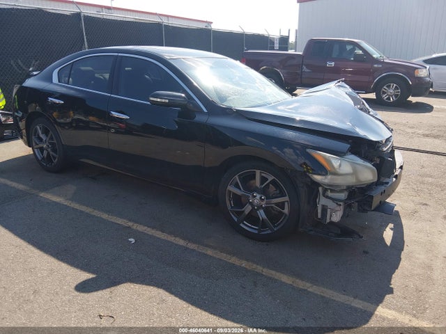 2013 NISSAN MAXIMA 3.5 SV