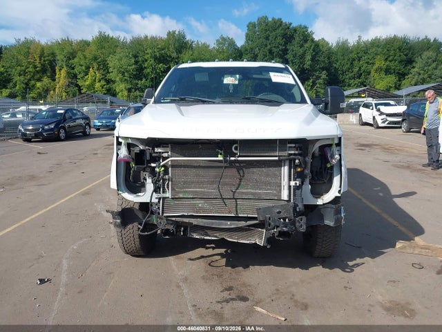 2022 FORD F-350 XL 15