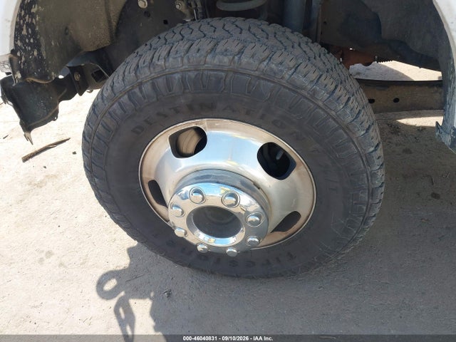 2022 FORD F-350 XL 19