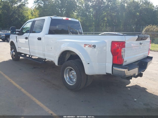 2022 FORD F-350 XL 3