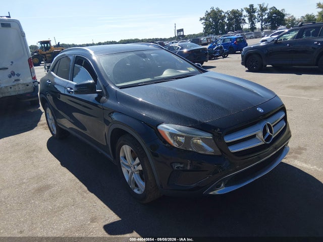 2016 MERCEDES-BENZ GLA 250 4MATIC