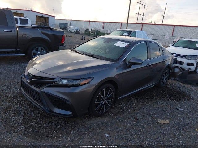 2021 TOYOTA CAMRY SE 2