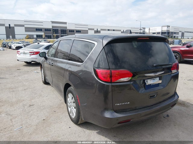 2019 CHRYSLER PACIFICA L 3