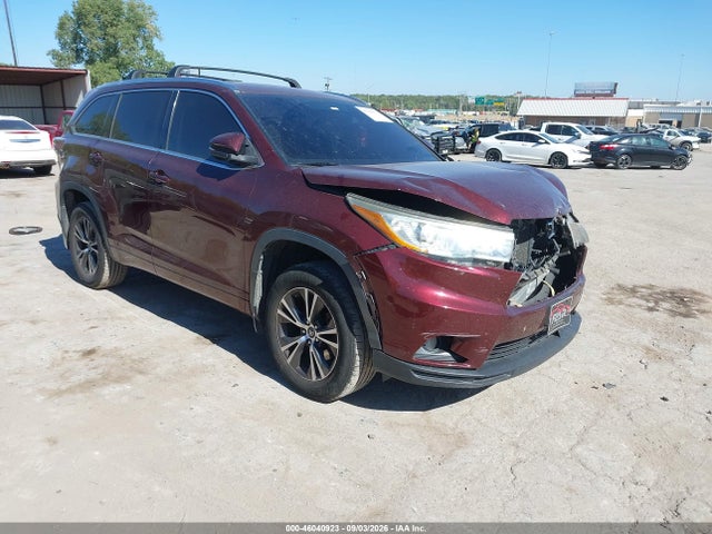 2016 TOYOTA HIGHLANDE XLE V6