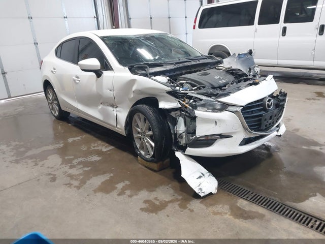 2017 MAZDA MAZDA3 TOURING