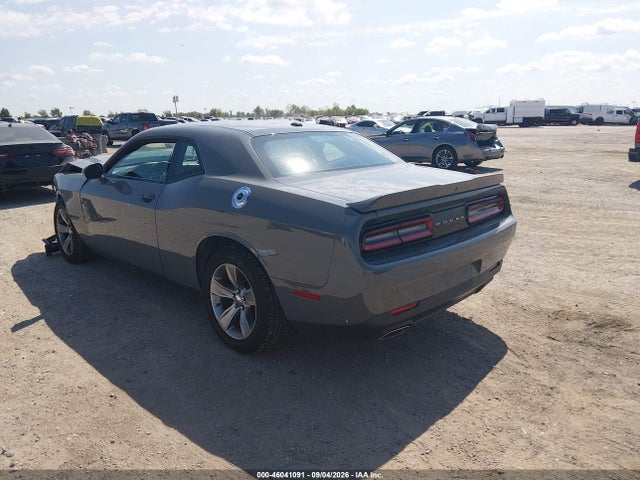 2019 DODGE CHALLENGER SXT 3