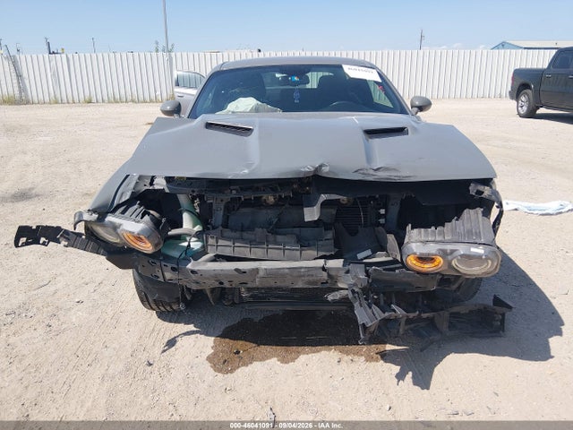 2019 DODGE CHALLENGER SXT 6