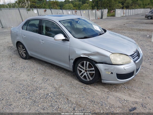 2006 VOLKSWAGEN JETTA 2.5