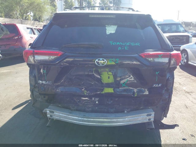 2021 TOYOTA RAV4 XLE PREMIUM 17