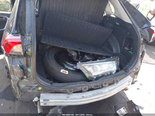 2021 TOYOTA RAV4 XLE PREMIUM 18