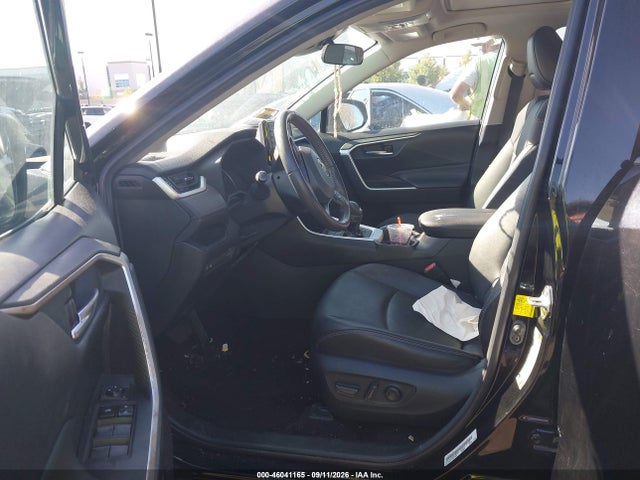 2021 TOYOTA RAV4 XLE PREMIUM 5