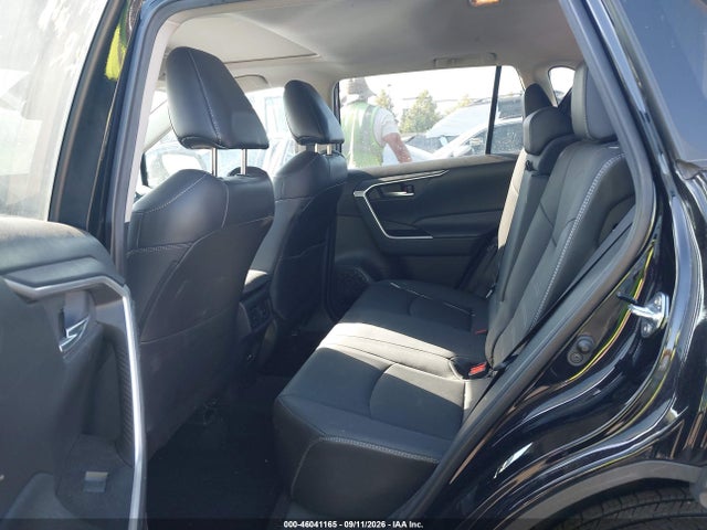 2021 TOYOTA RAV4 XLE PREMIUM 8