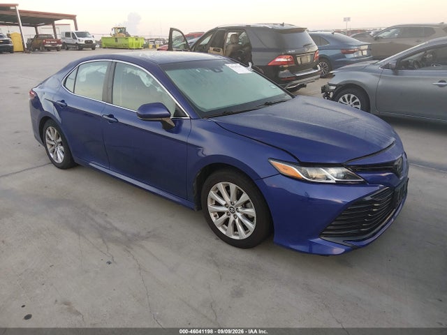 2018 TOYOTA CAMRY LE