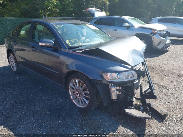 2010 VOLVO S40 2.4I