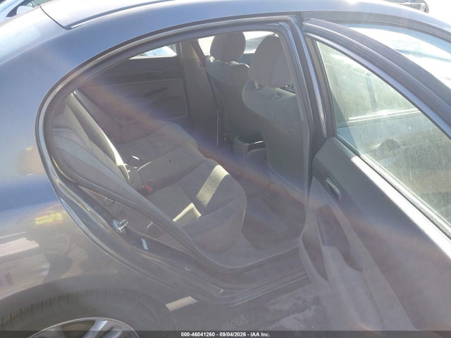 صورة 8 لـ 2010 Honda CIVIC VP