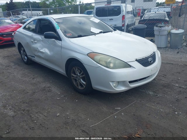 2005 TOYOTA CAMRY SE V6