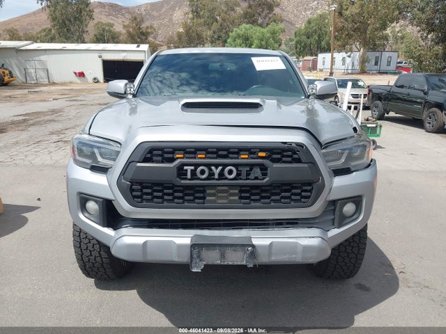 صورة 12 لـ 2016 Toyota TACOMA TRD SPORT
