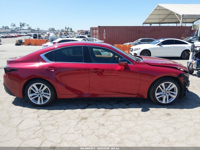 2023 LEXUS IS 300 14