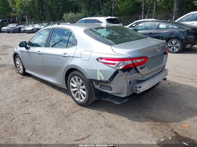 2019 TOYOTA CAMRY LE 3