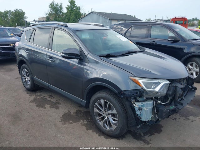 2018 TOYOTA RAV4 LE