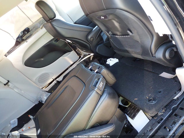 2023 CHRYSLER PACIFICA TOURING L 8