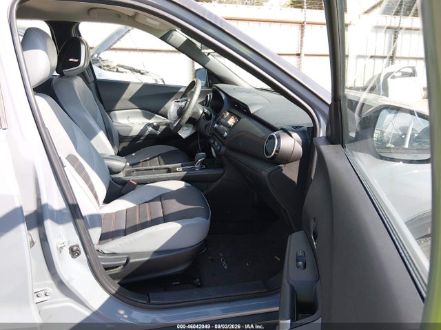 2023 NISSAN KICKS SR XTRONIC CVT 5