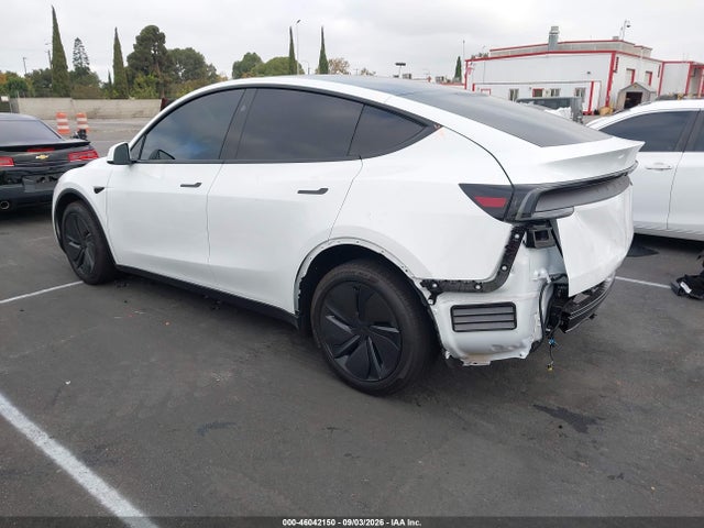 2026 TESLA MODEL Y PREMIUM REAR-WHEEL DRIVE/REAR-WHEEL DRIVE 3