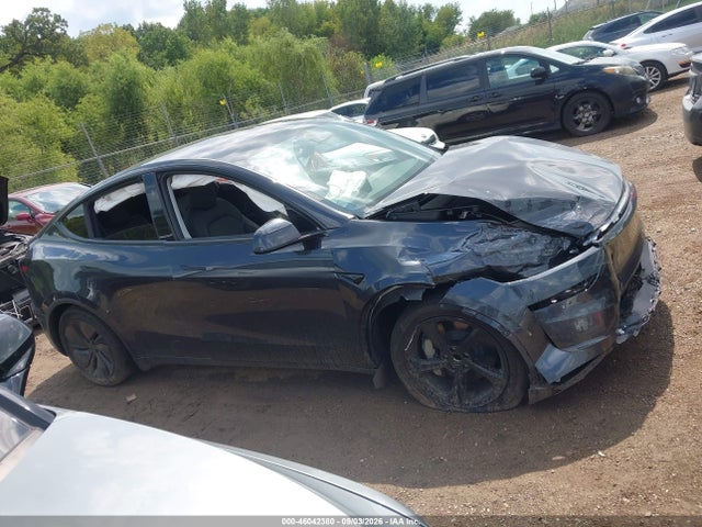 2026 TESLA MODEL Y PREMIUM REAR-WHEEL DRIVE/REAR-WHEEL DRIVE 12