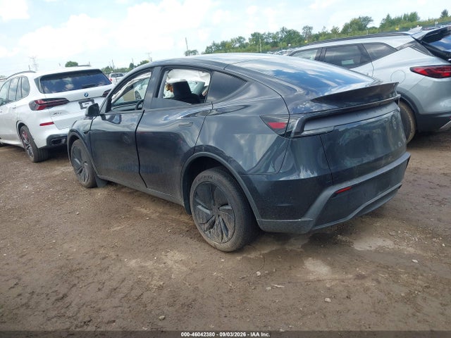 2026 TESLA MODEL Y PREMIUM REAR-WHEEL DRIVE/REAR-WHEEL DRIVE 3