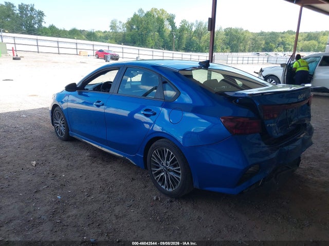 2023 KIA FORTE GT-LINE 3