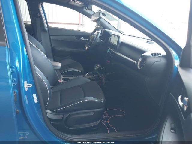 2023 KIA FORTE GT-LINE 5