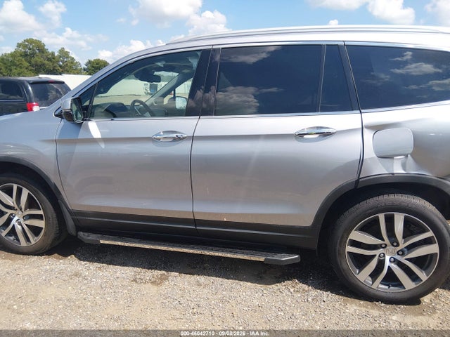 2017 HONDA PILOT ELITE 14