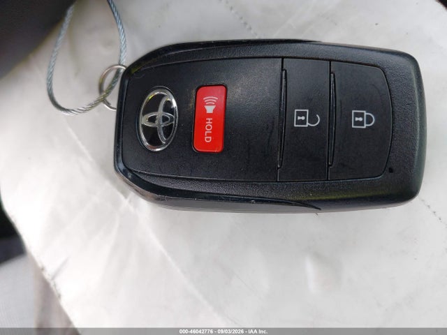 2026 TOYOTA PRIUS LE 11