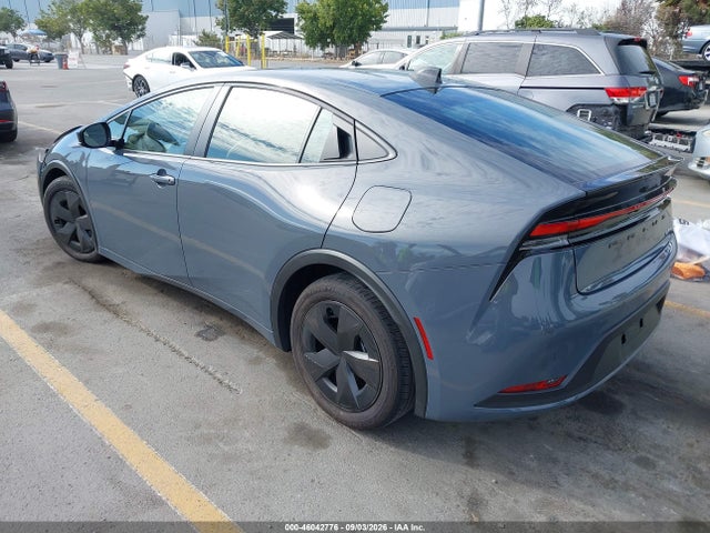 2026 TOYOTA PRIUS LE 3