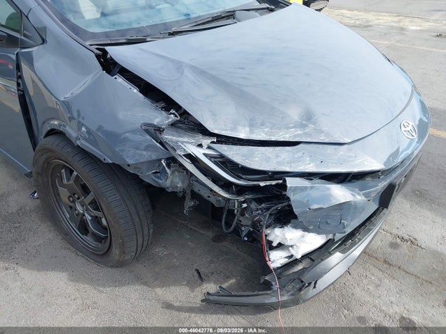 2026 TOYOTA PRIUS LE 6