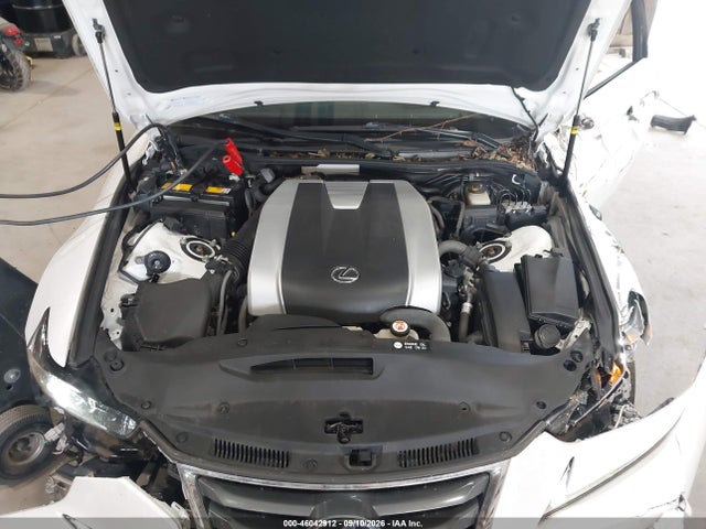 2018 LEXUS IS 300 10