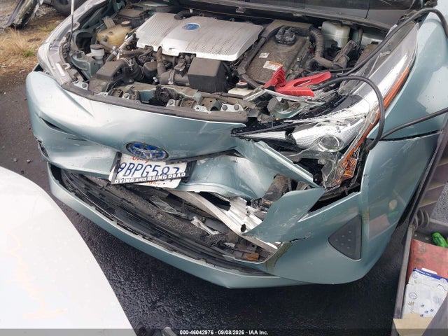 2018 TOYOTA PRIUS TWO 6