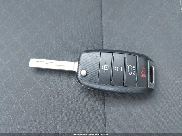 2020 KIA SORENTO 2.4L LX 11