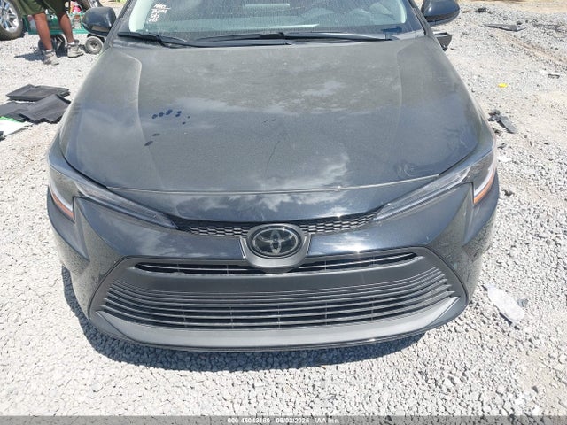 2026 TOYOTA COROLLA LE 13