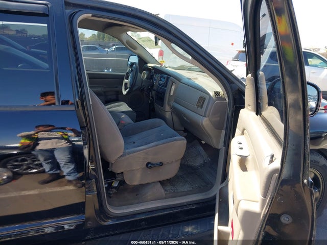 صورة 5 لـ 2004 Dodge RAM 1500 SLT/LARAMIE
