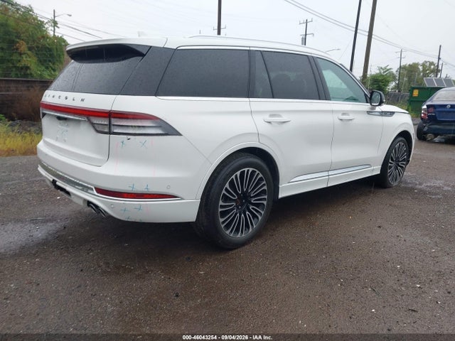 2023 LINCOLN AVIATOR BLACK LABEL 4